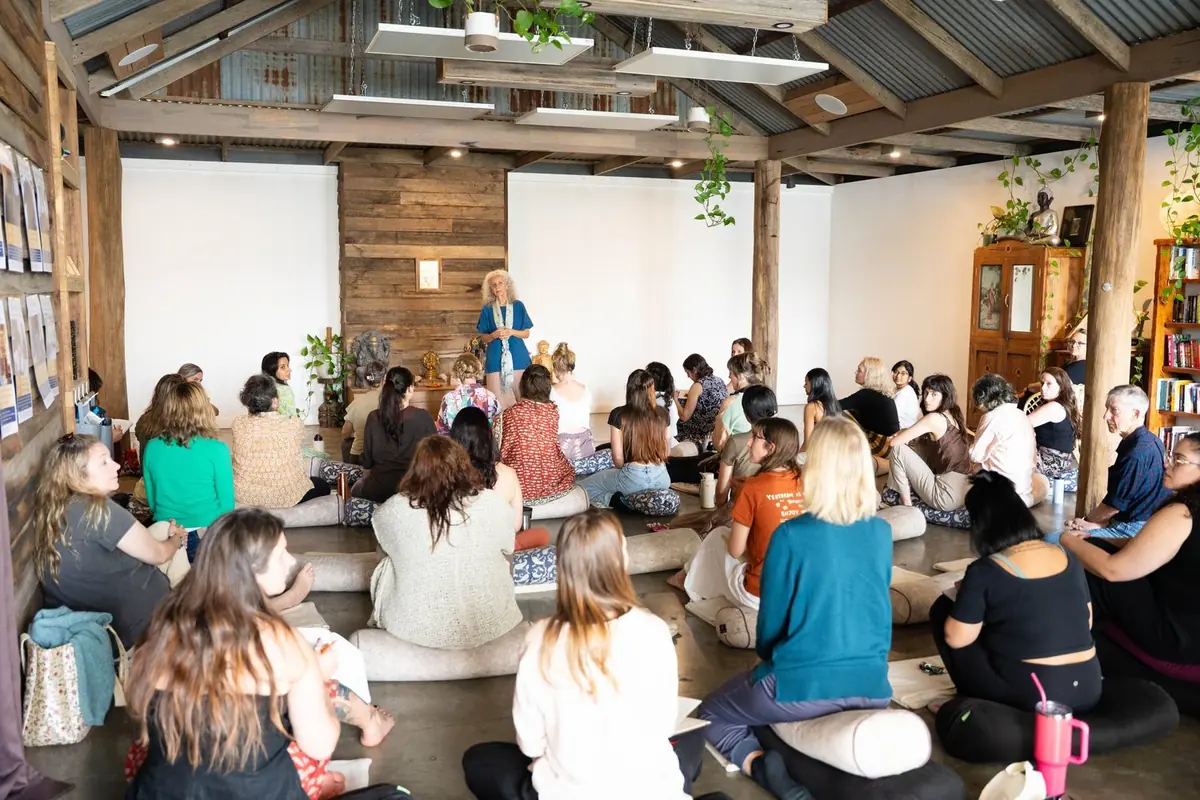 An Ayurvedic Conversation on Grounding Vata with Myra Lewin