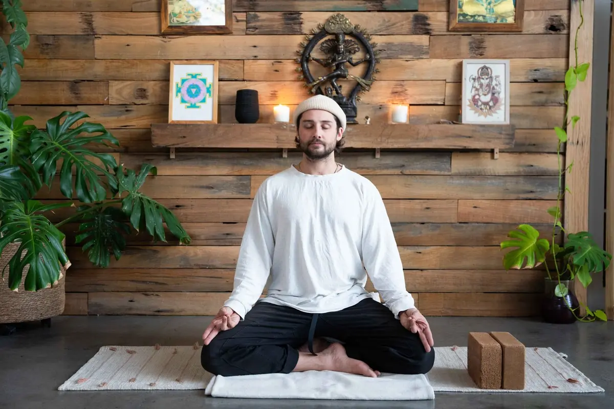 Sattva: The Quality of Clarity, Kindness & Presence