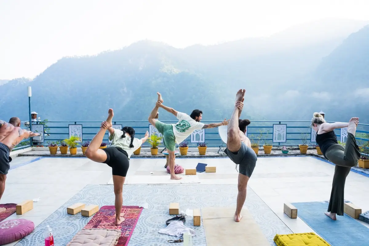 Sukham Asanam: What Patanjali Actually Means by Mastery in Yoga