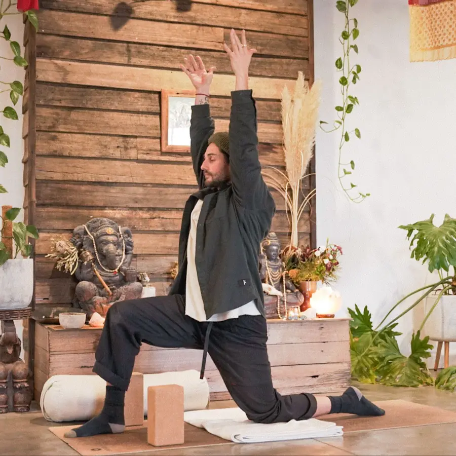 Aaron teaching in the studio